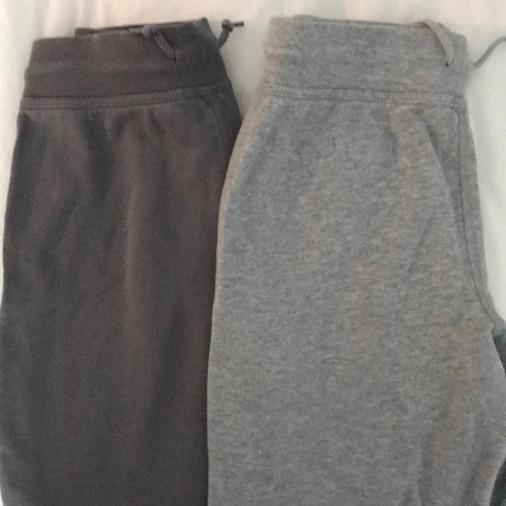 Hanna Andersson shorts 130 (8) 2 pr